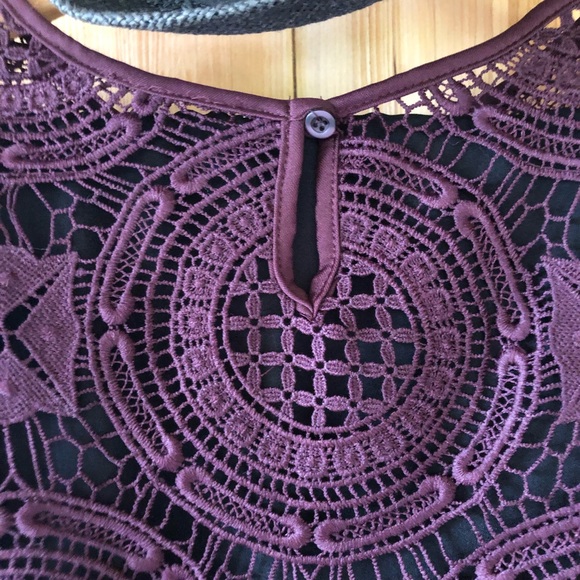 Deep purple/ maroon crotchet crop top - Picture 5 of 7